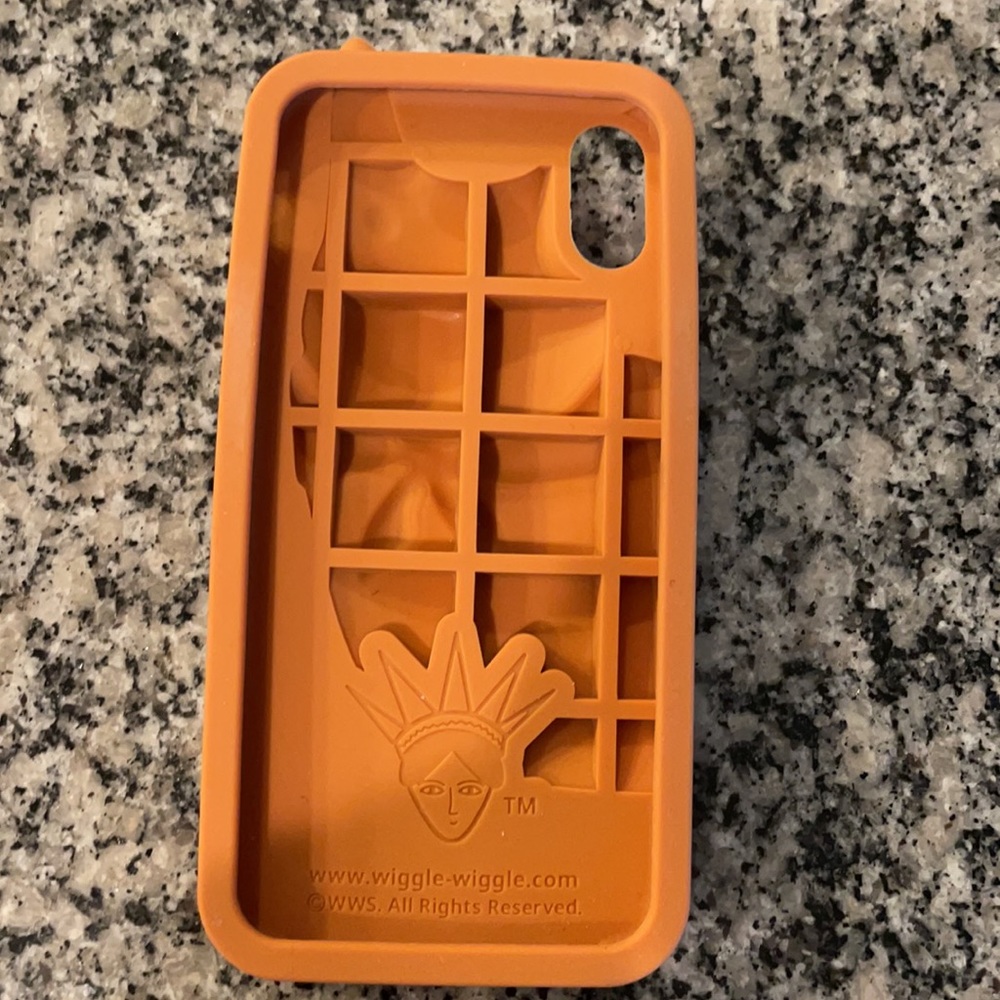 iPhone XS case - Picture 2 of 2